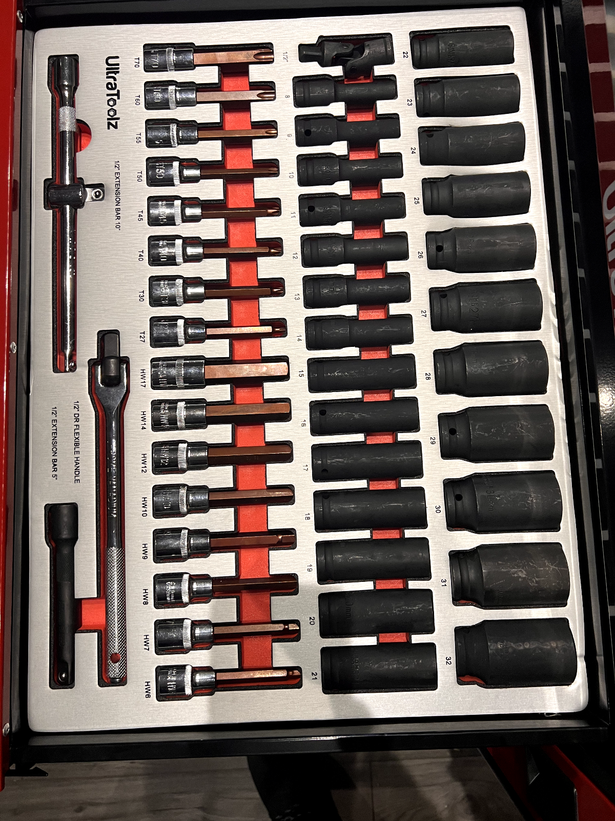 Ultratoolz - Werkstattwagen mit 7 Schubladen, XXL Größe, voll bestückt, Schaumeinlagen in Schwarz und Rot